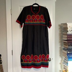Vintage Caftan Mumu Black Red Polka Dot Blue Embroidered Size L
